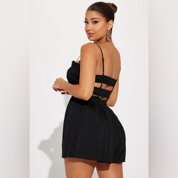 NEW always sunny smocked romper - Picture 3 of 3